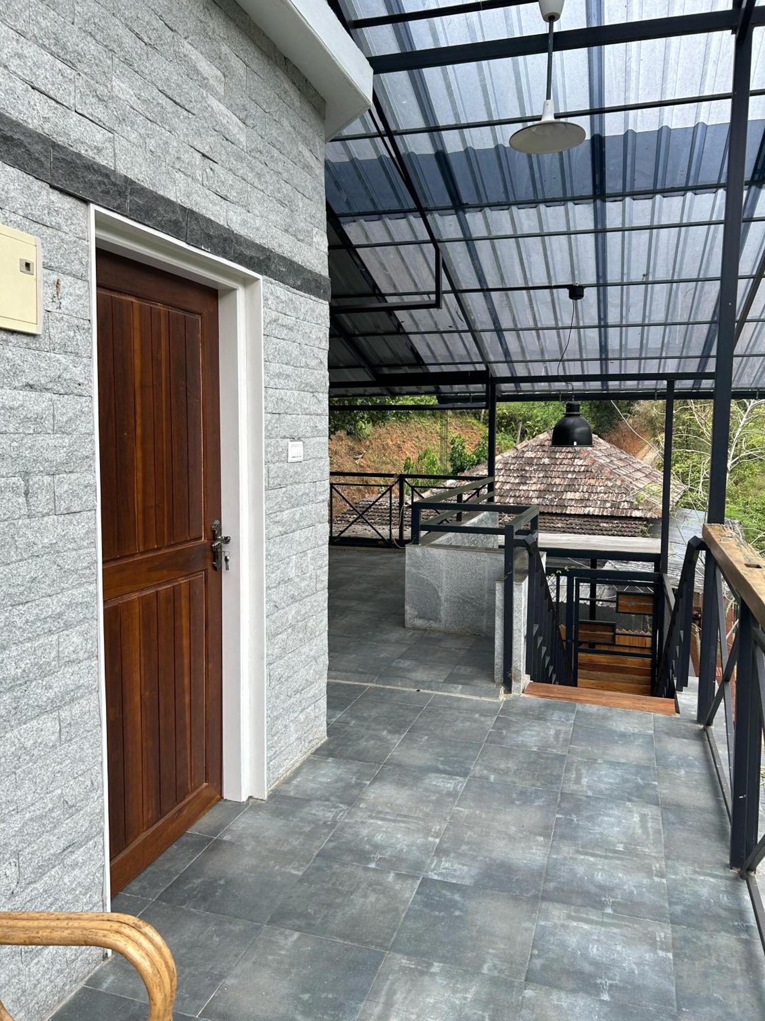 Kv By Halcyon Traveltech Apartment Anachal Ngoại thất bức ảnh